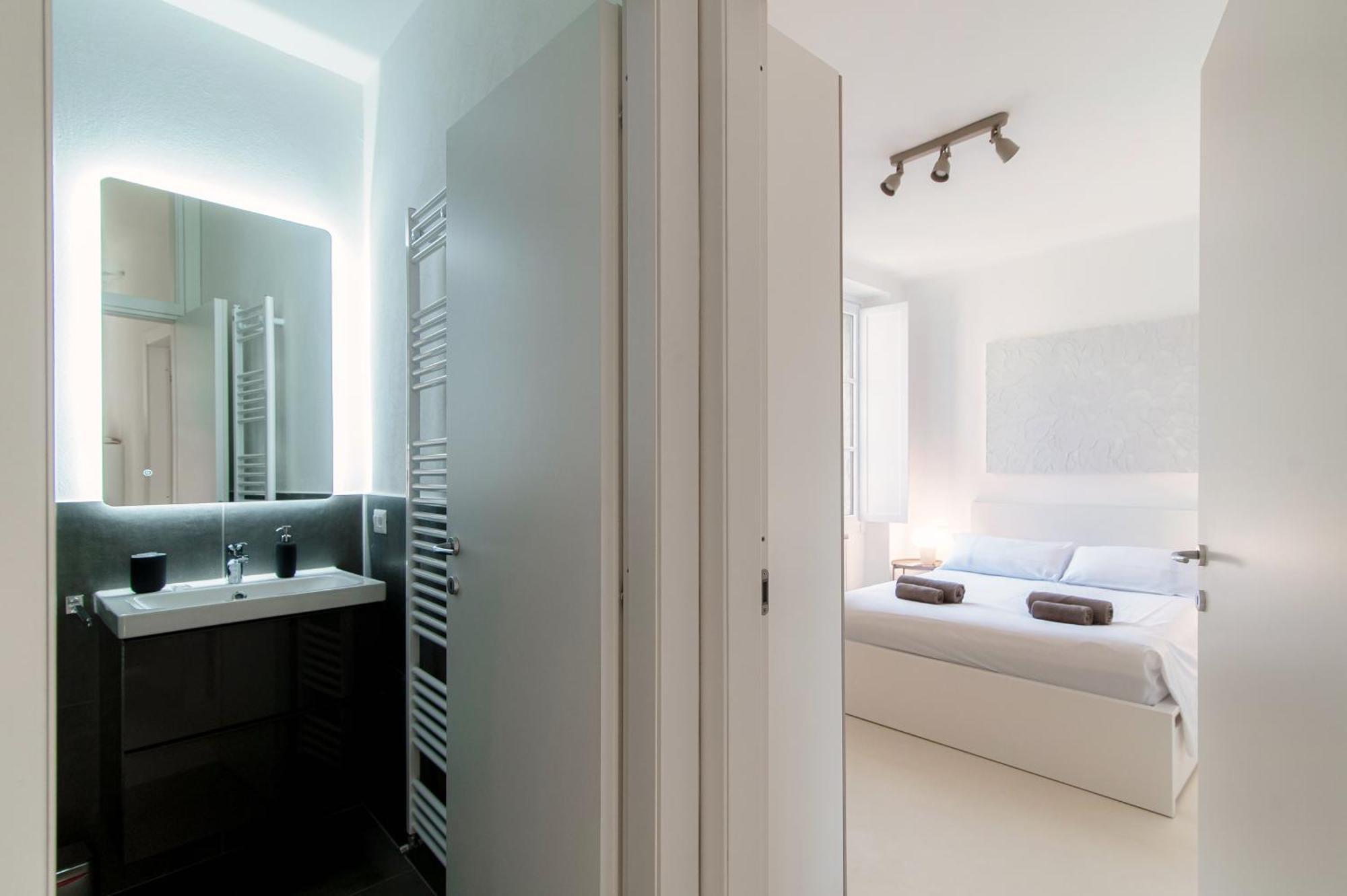 Giuliny Lovely Flat - The House Of Travelers Como Exteriér fotografie