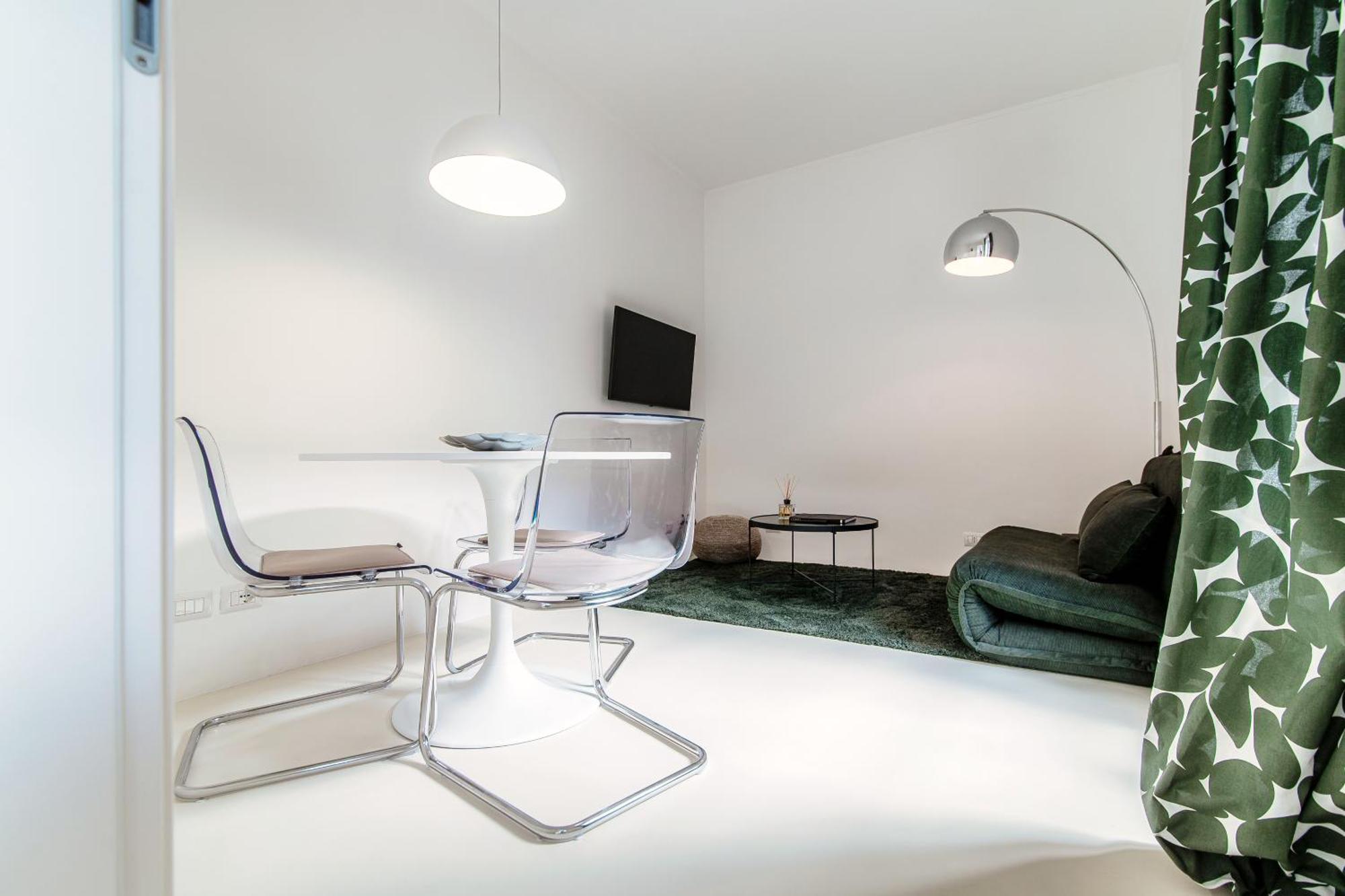 Giuliny Lovely Flat - The House Of Travelers Como Exteriér fotografie