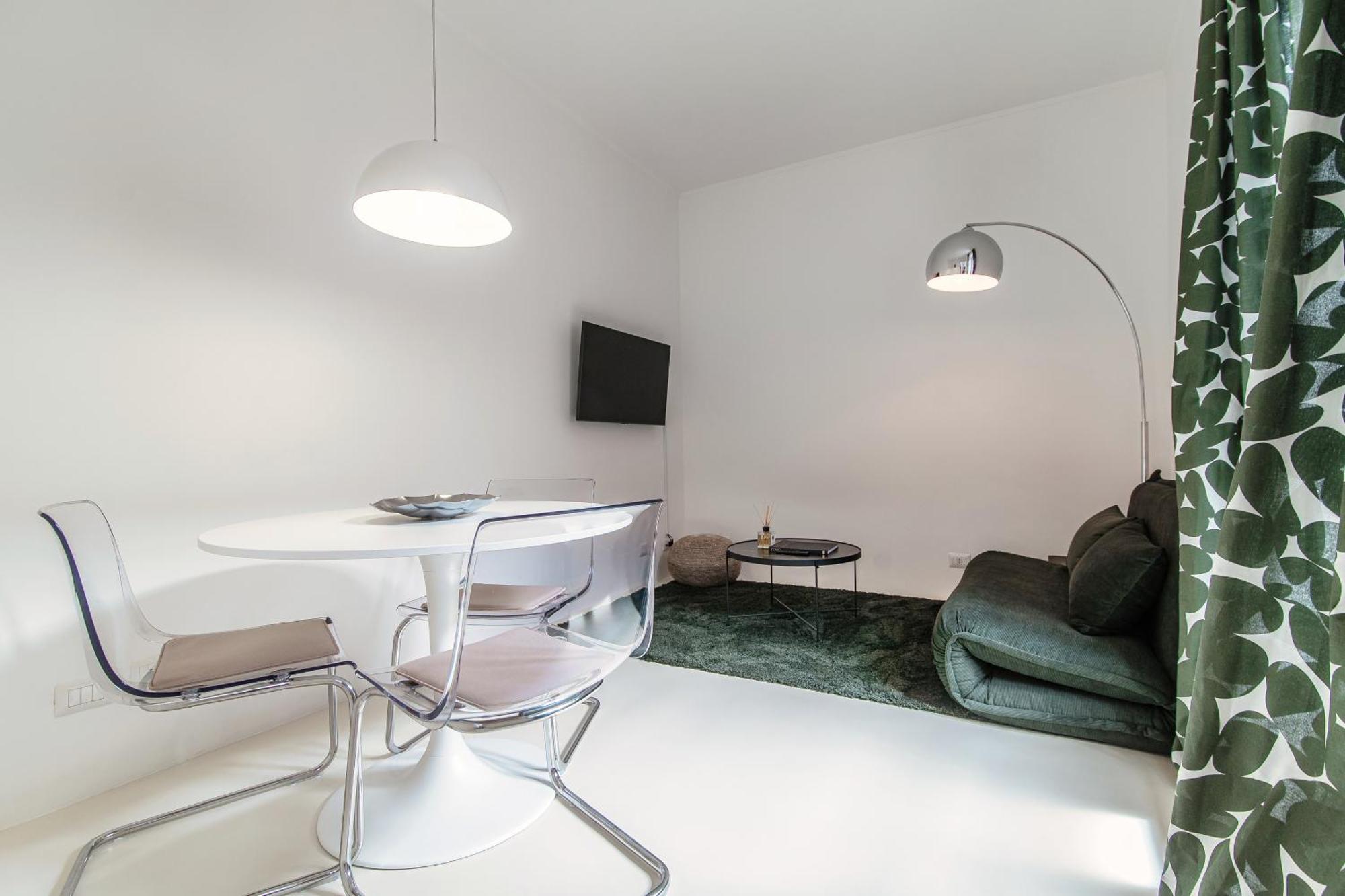 Giuliny Lovely Flat - The House Of Travelers Como Exteriér fotografie
