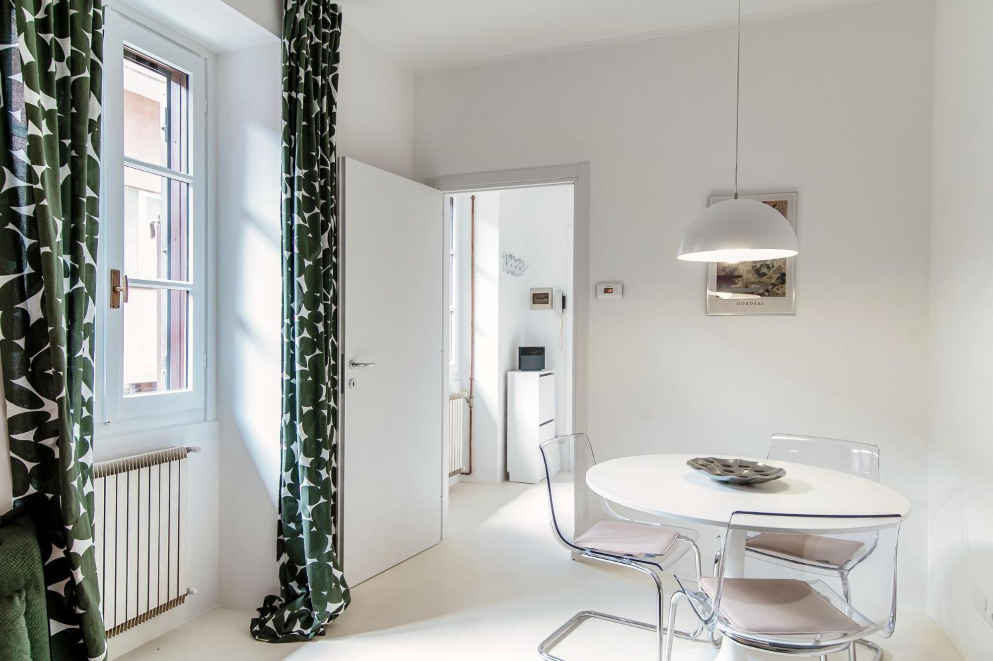 Giuliny Lovely Flat - The House Of Travelers Como Exteriér fotografie